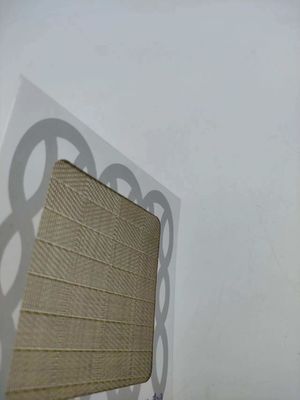 0.6 мм толщины Ламинированное стекло Металлическая сетка Декоративные для промышленности
