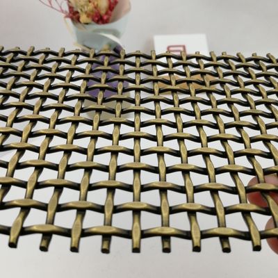 Декоративная тканая сетка с плоским шагом 10 мм с плоским диаметром 1,5×3,5 мм и весом 8,6 кг/м2