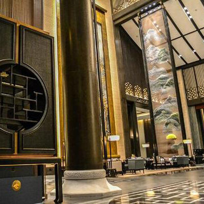 Хорошая гибкость, архитектурная сетка из нержавеющей стали с диаметром троса 2,5 мм X 4 и поверхностью с античным бронзовым покрытием для фасадов зданий