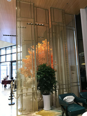 Customized Architectural Metal Mesh Round Width Customized for Modern Building Facades Interior Design and Exterior Applications